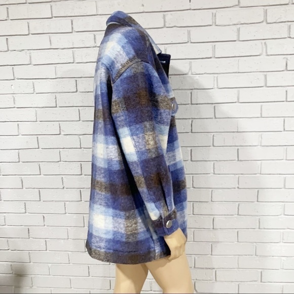 Zara Women’s Plaid Premium Overshirt - Picture 7 of 11